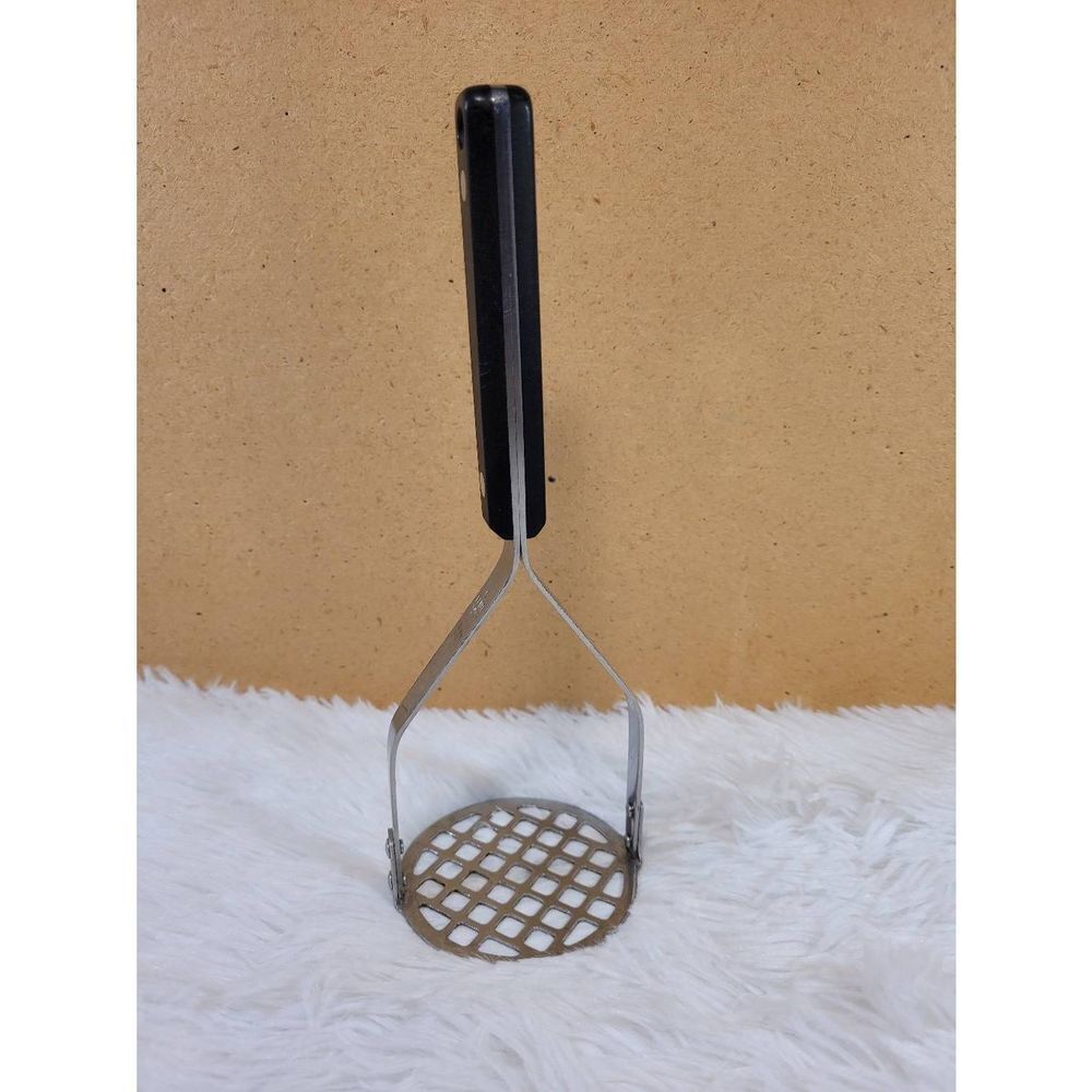 Vintage Flint Arrowhead Stainless Steel Masher